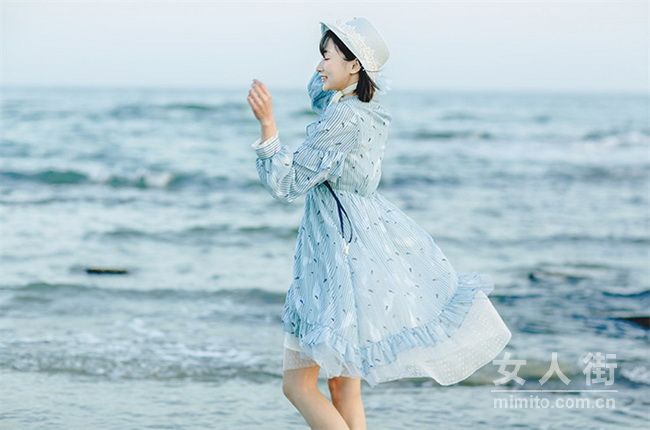 仙女独爱雪纺裙,灵动十足少女范儿